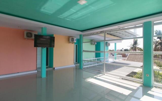 Formerly RedDoorz Plus Kantor Bupati Banyuwangi