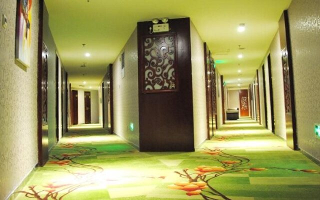 Golden Holiday International Hotel