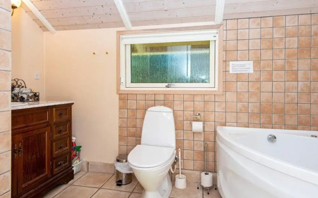 6 Person Holiday Home in Ansager