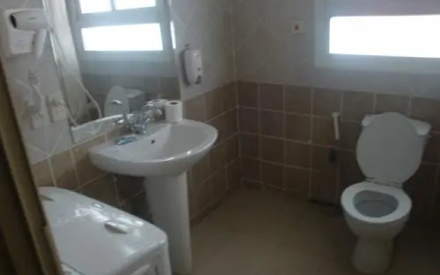 Durrat Al Sharq Suites 4 Hotel