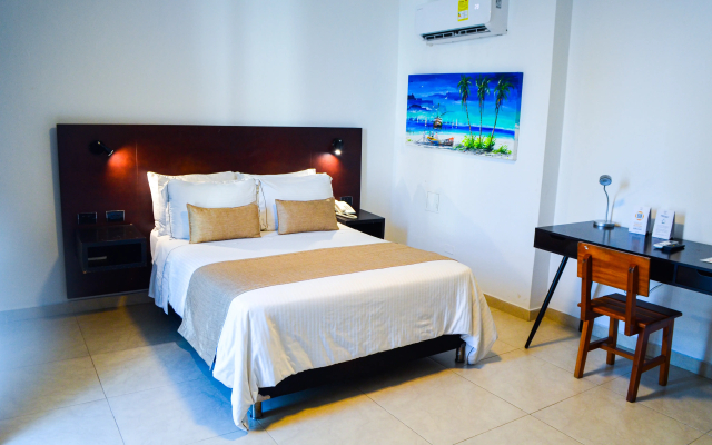 Hotel Playa Club
