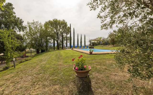 Classic Villa for Family With Pets