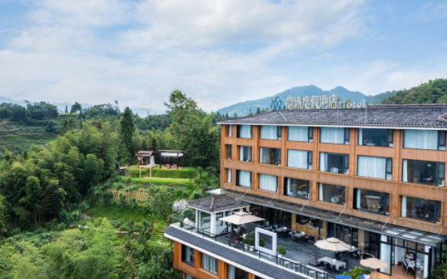 Immersing Vacation Apartment (Longji Terraced Field Viewing Platform) – Outside – Guilin