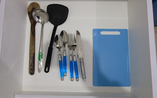 Simple Studio Room at Poris 88 Apartment