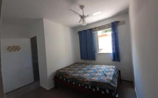 Casa a 80m da Praia das Toninhas