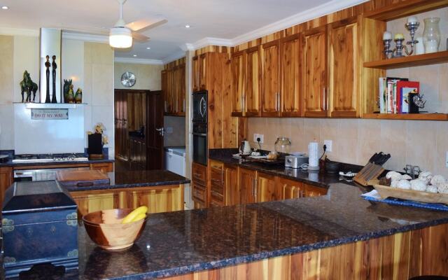 Ginaz BnB