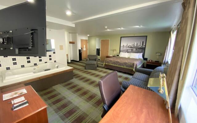 Super 8 Pittsburgh Monroeville