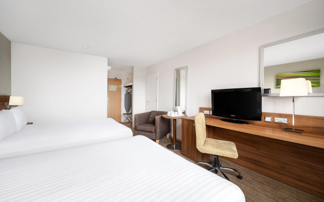 Holiday Inn Lincoln by IHG - Image 5