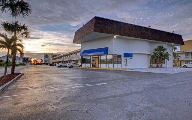Motel 6 Cocoa Beach, FL