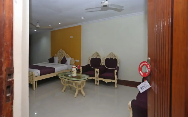 OYO 8955 Hotel Bobina