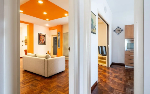 Roomy Family Apartment by Wonderful Italy