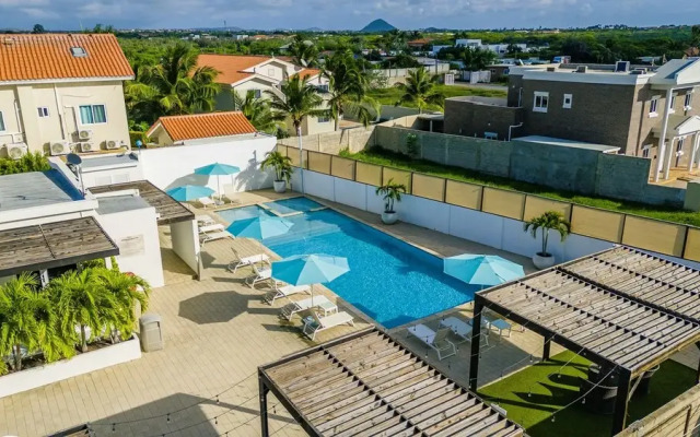 LUX Villas by Bocobay