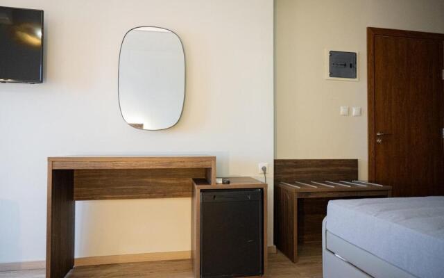 Este Luxury Apartments