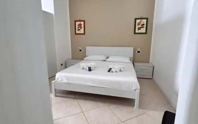 Leam Apartment