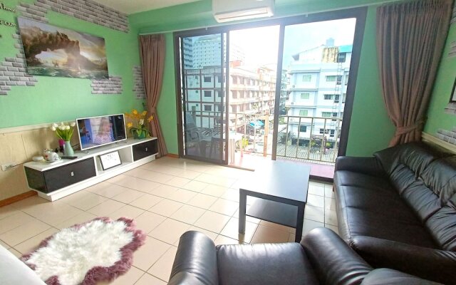 Happy Vikings - Beachfront