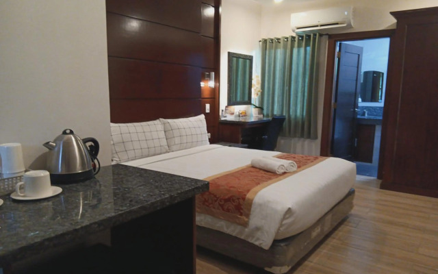 Jo Carter's Hotel and Suites Angeles City