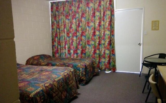 The Islands Inn Motel