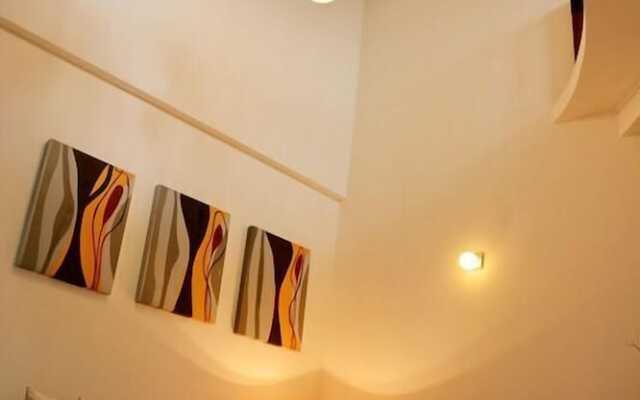 Colombo Mount Beach Hostel