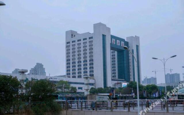 Shunxin Business Hotel