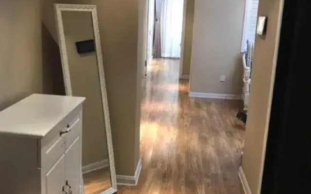 Happiness e Home Apartment
