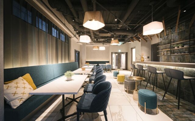 R Hotel Namba South