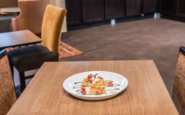 Hampton Inn Parkersburg-Mineral Wells