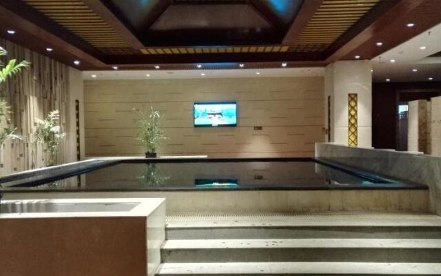 Chinese Yew Lake Hotel