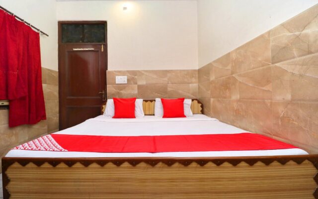 Suri Guest House By OYO Rooms