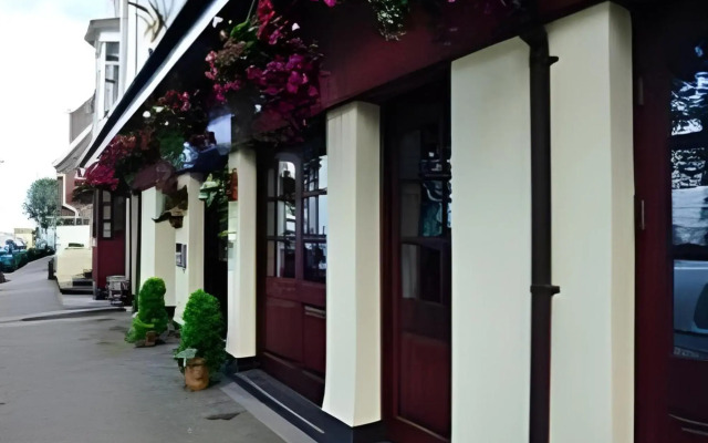 The Carlton Hotel Mumbles