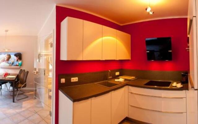 Kaept_n Nelson_ App_ 13