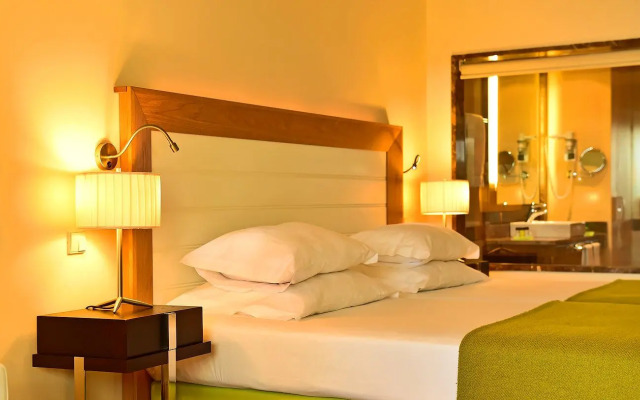 Pestana Promenade Ocean Resort Hotel