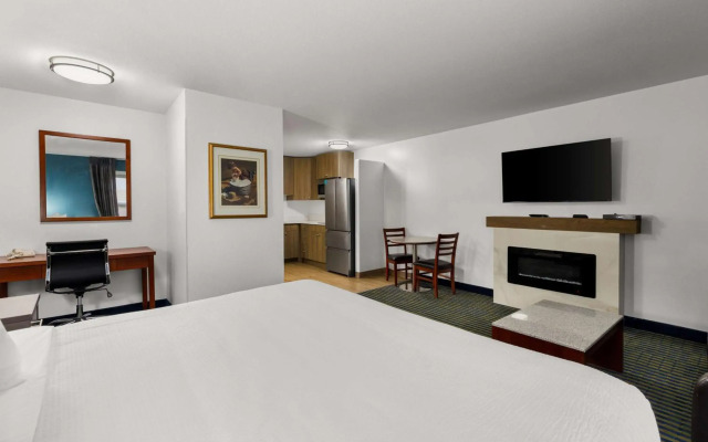 SureStay Plus by Best Western Brooks