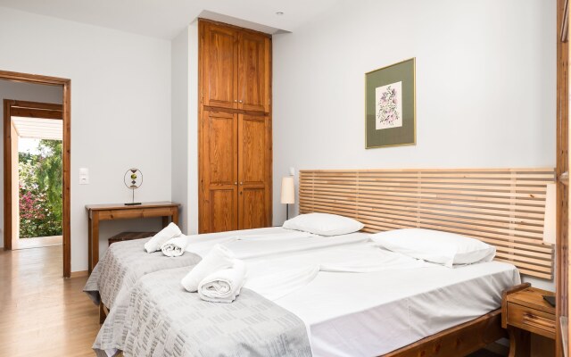 Folies Corfu Hotel Apartments