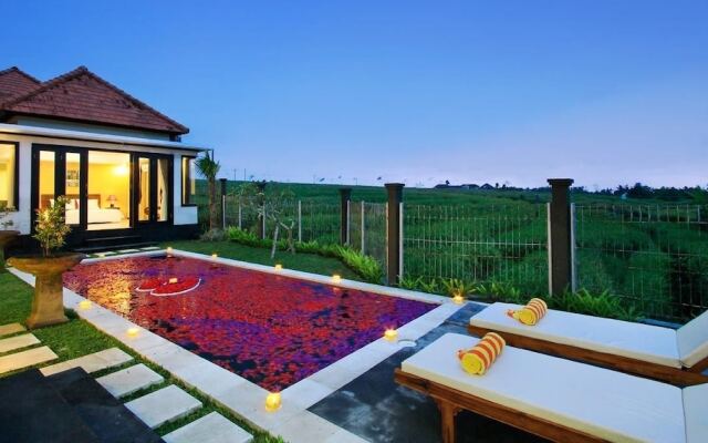 Pande Villas Spa & Restaurant