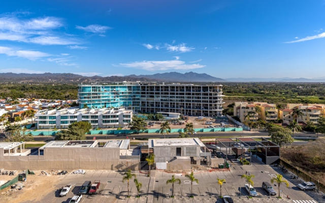 Condo Aria Ocean 1012 by Kivoya