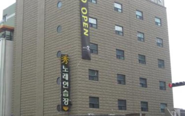 Hotel K