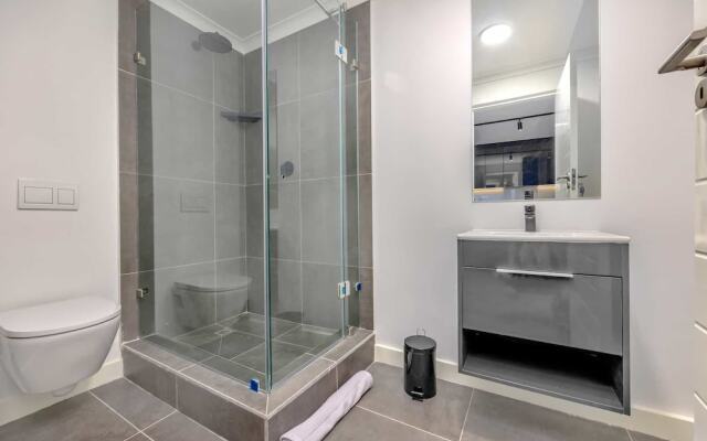 Newlands Peak Aparthotel