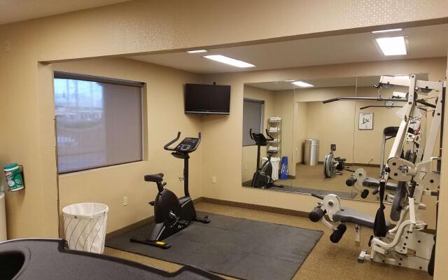 Best Western Plus Rivershore Hotel