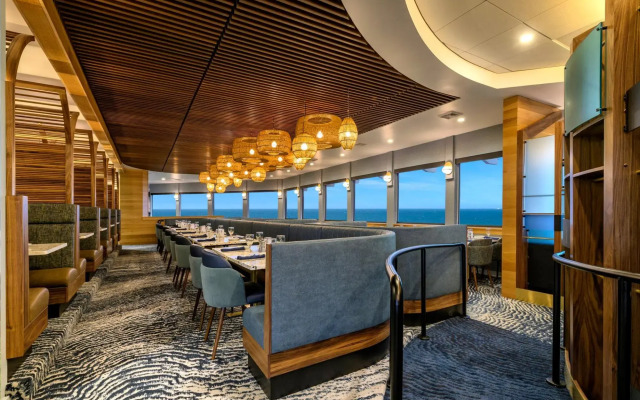 Hallmark Resort - Newport
