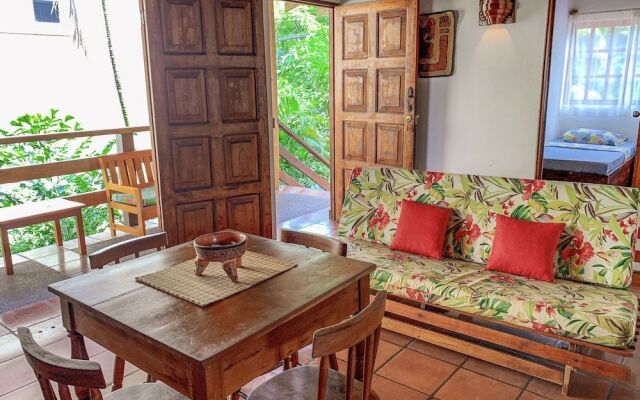 Ola Bonita BeachFront Apart Hotel