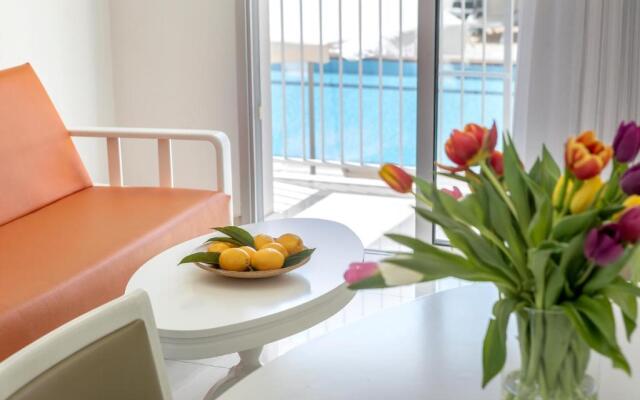 Mia hotel apartment
