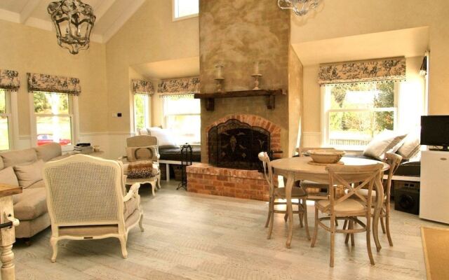Collins Cottage