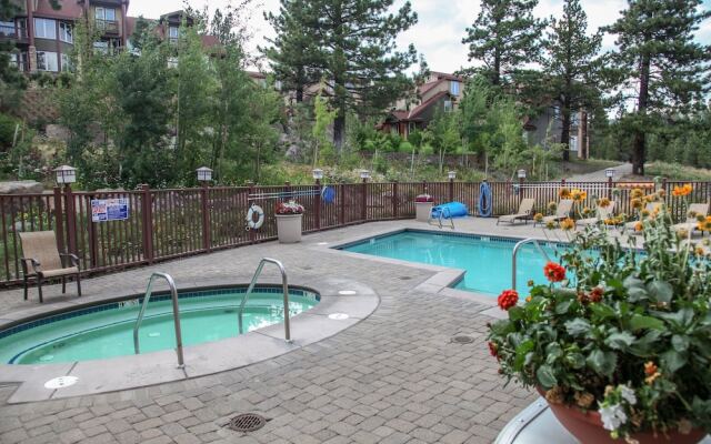 Sunstone 308 Ski-in Ski-out, Great Complex Amenities, Mountain Views by Redawning