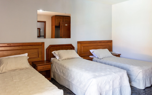 Canzi Cataratas Hotel