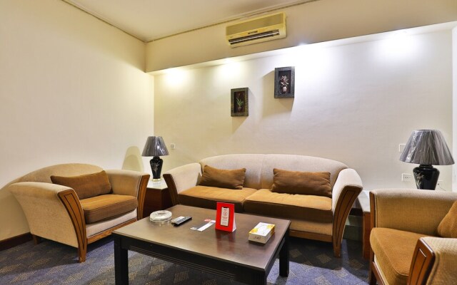 Oyo 395 Al Hafof Hotel