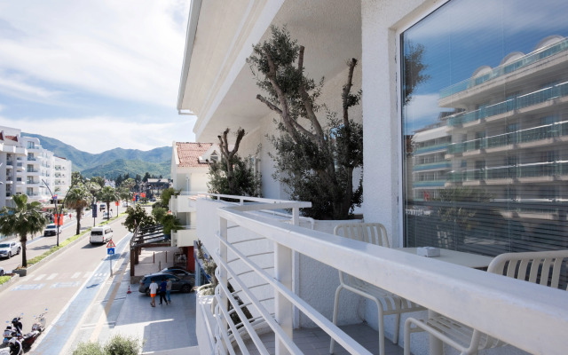 L'olive Homes