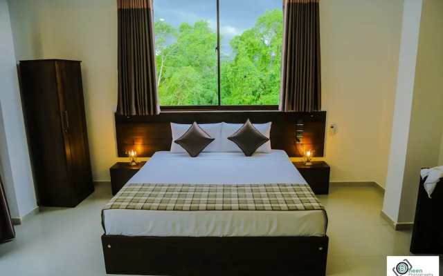 Shades Resort and Villa