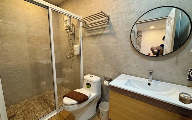 Charm Hostel at Pratumnak