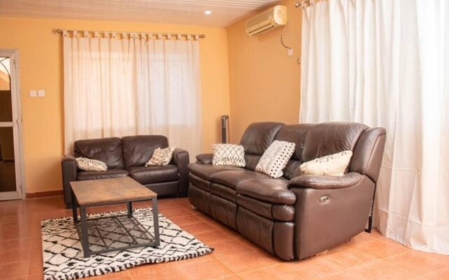 Fully Aircondition 3bed Villa- A/c- Wifi- Hotwater