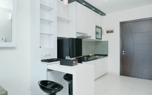 Modern 1BR Apartment at Central Park Residence By Travelio